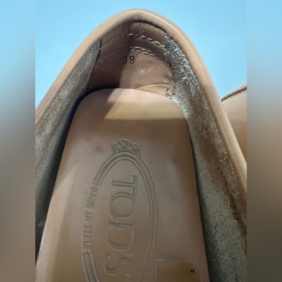 Tod’s Leather Driving Loafers Gommino Brown Old Money slip on comfort shoe - Picture 9 of 11